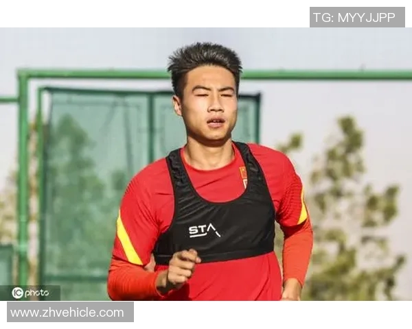 韩国足球明星金正焕的辉煌历程与对足球的热爱之路